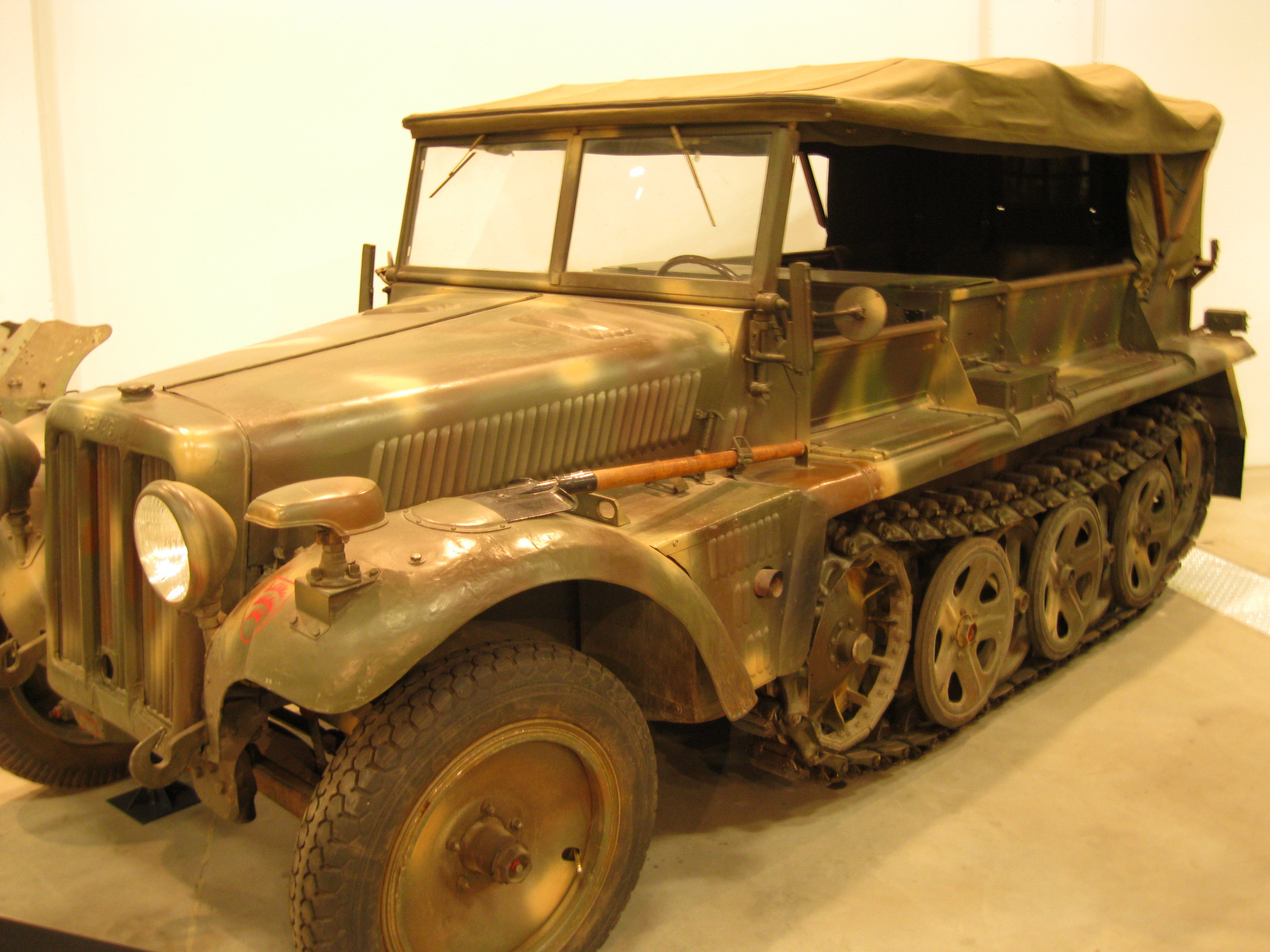 Leichter Zugkraftwagen 1 t (eine Tonne) D7, Sdkfz. 10