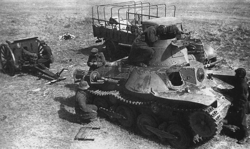 Type 95 Ha-Go captured by soviet.JPG