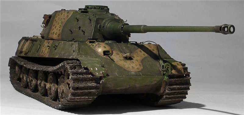 Panzerkampfwagen VI Ausf. B Tiger II.jpg